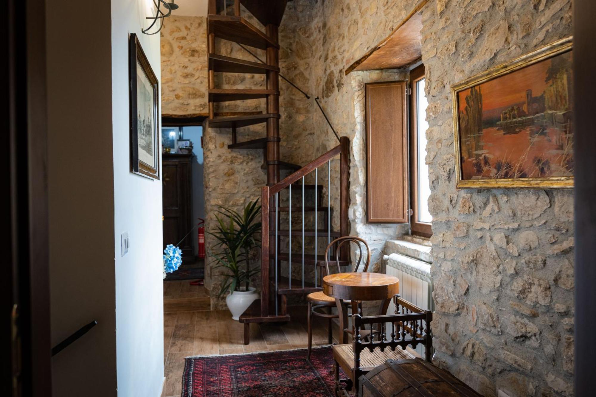 Country Relais La Torretta Baronale Guest House San Giorgio del Sannio Bagian luar foto