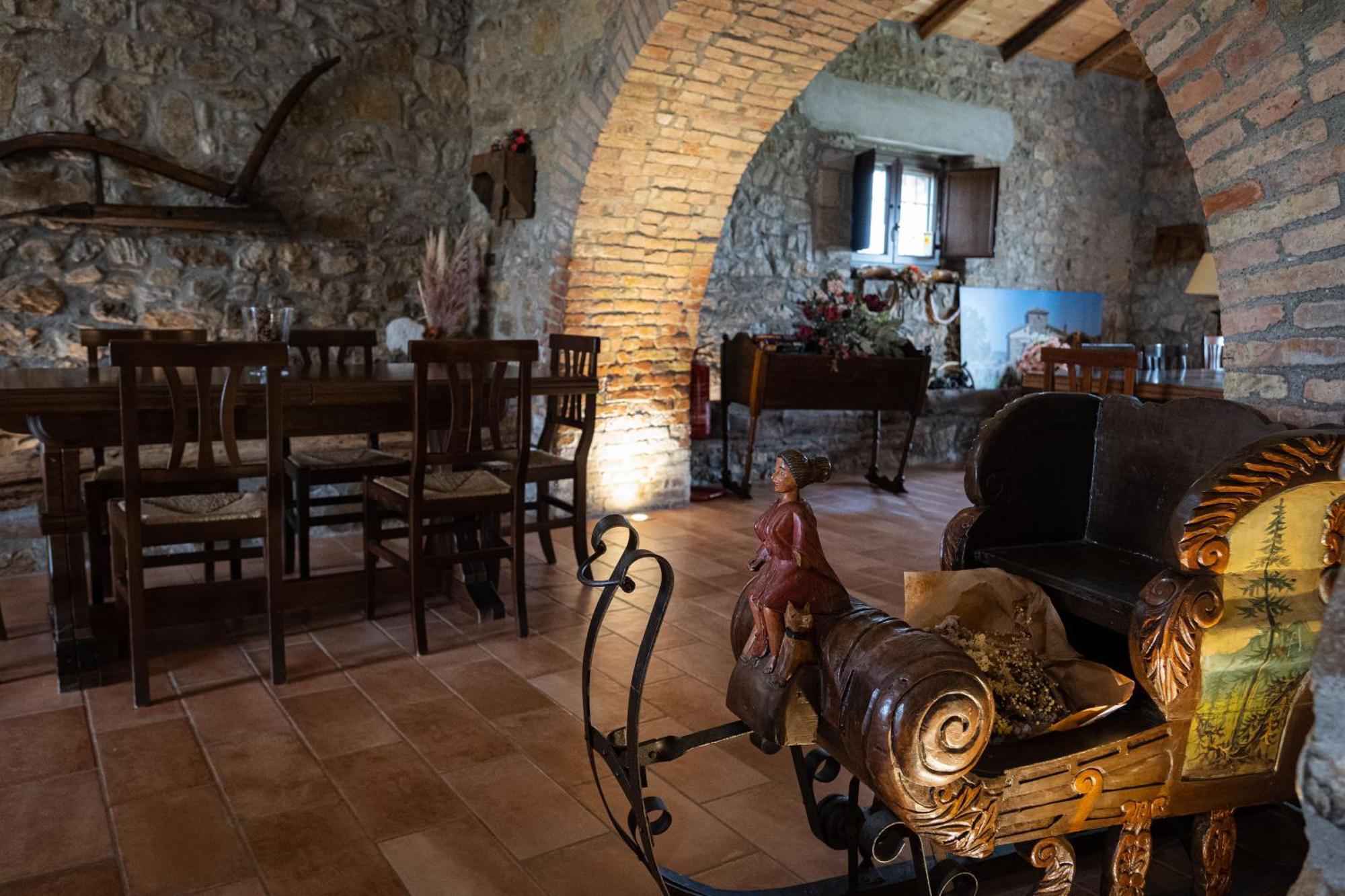 Country Relais La Torretta Baronale Guest House San Giorgio del Sannio Bagian luar foto